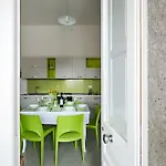 Anny Fronte Mare 펜션 아볼라
