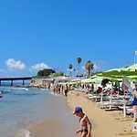 Anny Fronte Mare 펜션