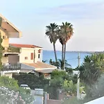 펜션 Anny Fronte Mare *